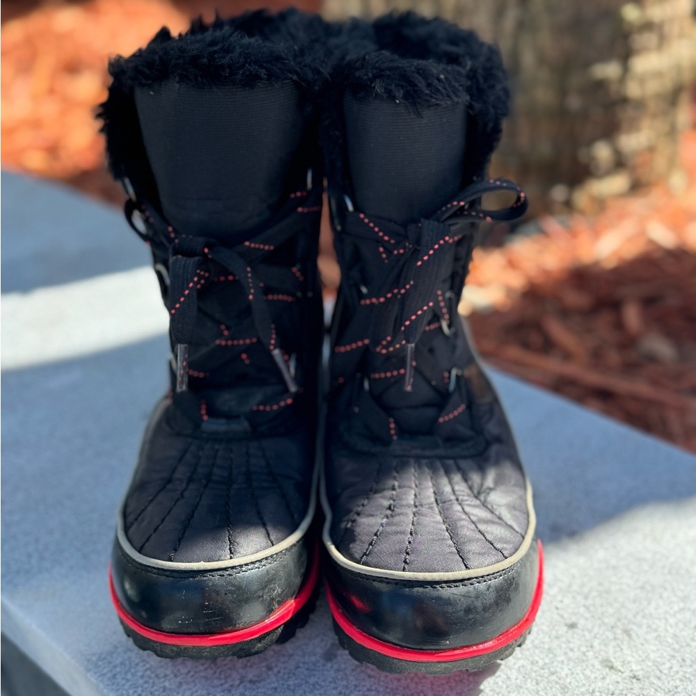 Sorel Black and Red Tivoli II Boots